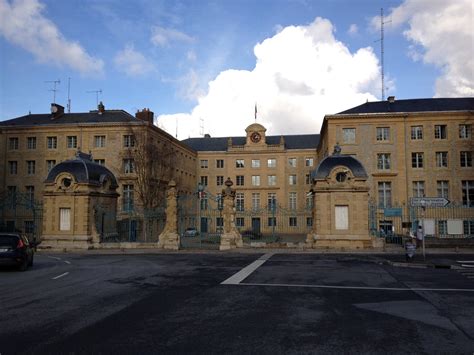 Découvrez les Ardennes de France !: L'Ecole Royale du Génie de Mézières