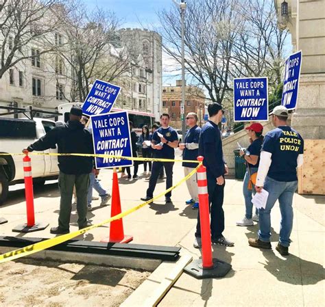 Yale Police Union To Continue Negotiations Yale Daily News