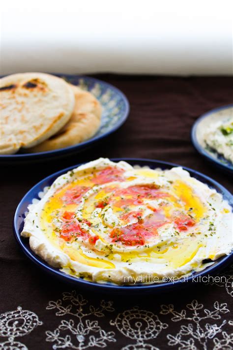 This method works well for any plain yogurt without artificial thickeners—organic is always best—and the resulting consistency of the thick spread. My Little Expat Kitchen: Homemade labneh (strained yoghurt ...