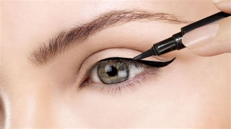 7 Basic Eyeliners Makeup Tutorials Makeup Tutorials