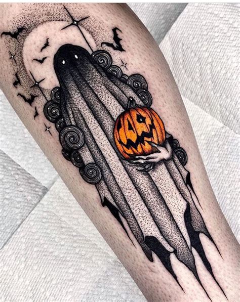 50 Spooky Halloween Tattoo Ideas The Xo Factor Creepy Halloween