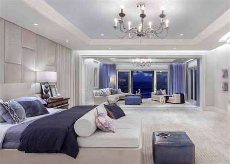 Gorgeous Modern Glamour Cozy White Bedroom Decor With Lounge Area