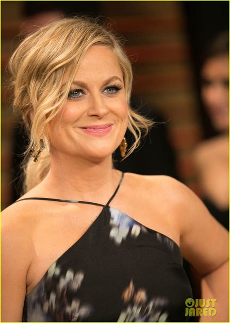 Amy Poehler Goes Floral For Vanity Fair Oscars Party 2014 Photo