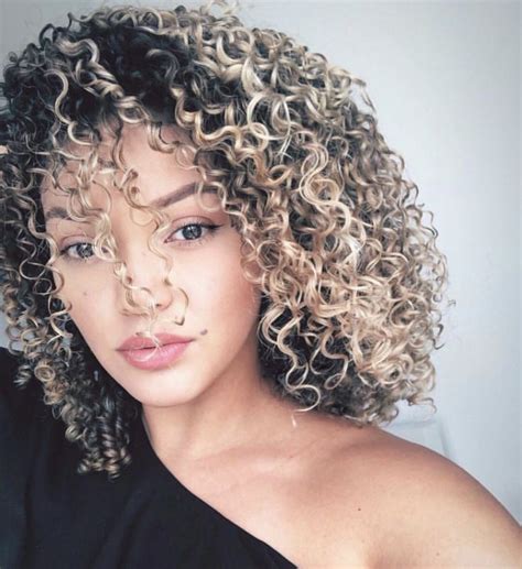 23 Bouncy Curls Hairstyles Hairstyle Catalog