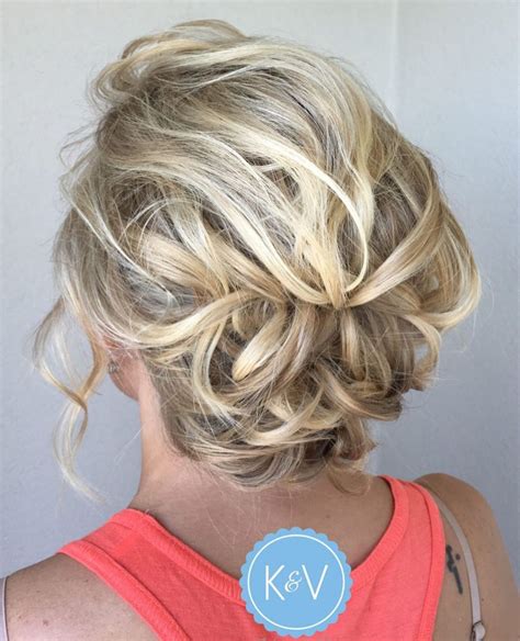 60 Gorgeous Updos For Short Hair That Look Totally Stunning Short