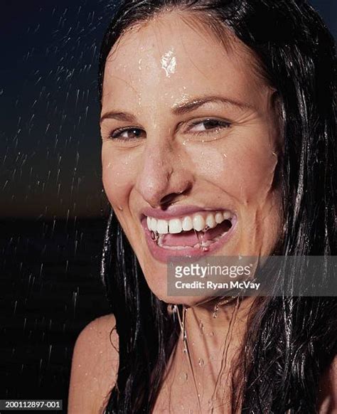 soaking wet woman photos and premium high res pictures getty images