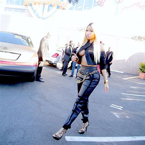 Fashion Fail Nicki Minaj Lets Boobs Hang Out At The Ellen Degeneres Show