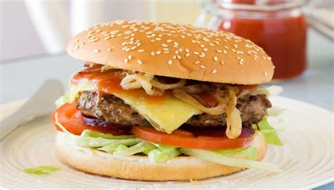Bahan untuk isi burger ala mcdonalds : 4 Resep Burger yang Sehat & Sederhana