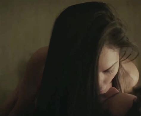 Actresses With Nude Breasts Cynthia Alesco In The Romanoffs Porn Gif