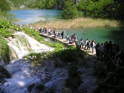 Np Plitvi Ka Jezera Nacionalni Parkovi Republike Hrvatske