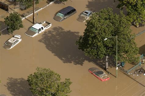 Devastation From Californias 100 Year Flood New York Post