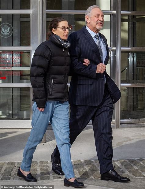 Billionaire Heiress Clare Bronfman Faints In Court After Refusing To
