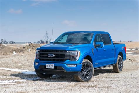2021 Ford F 150 Hybrid Review The Lariat Trim Is Just Right