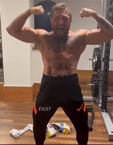 Ufc Superstar Conor Mcgregor Shows Off Size And Weight In Video Where He Lets Off War Cry And