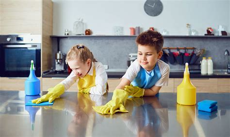 Tareas De Casa Que Los Niños Pueden Hacer Cómo Colaborar En El Hogar