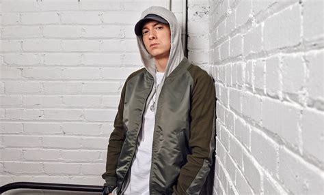 Eminem Drops Surprise New Album Kamikaze Stream Consequence Of Sound