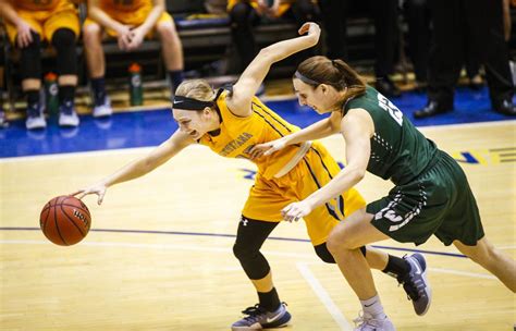 Photos Illinois Wesleyan Womens Basketball At Augustana Sports