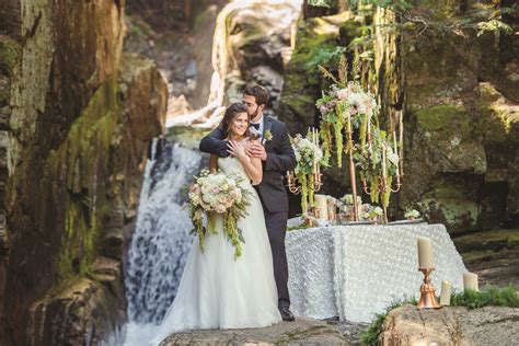 We would like to show you a description here but the site won't allow us. Style Shoots | New Hampshire Wedding Magazine, Getting ...