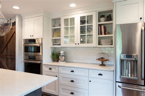 A wide variety of kitchen shaker cabinets options are available to you, such as project solution capability, countertop material, and warranty. Shaker Cabinets with a 3" Rail in White and Gray (Daniels ...