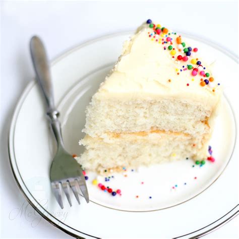 Gold medal flour cake recipes bettycrocker. White Almond (or Vanilla) Sour Cream Cake (WASC ...