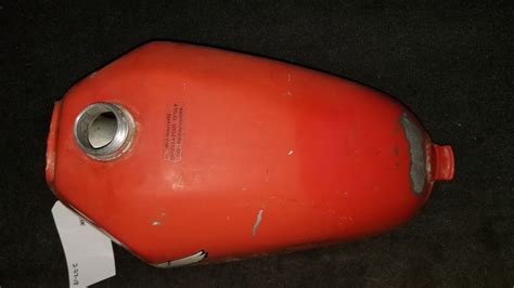 Anybody have a true '71 cl100 tank to sell? 1979 Honda CR 250R Gas Tank - Classic Motorcycle Exchange