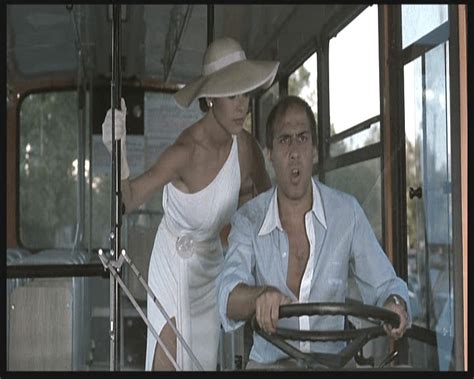 Челентано — невозмутимый и грубоватый малый барнаба чиккини — избалованный женским вниманием водитель автобуса в. CELENTANO FILM INNAMORATO PAZZO COMPLETO