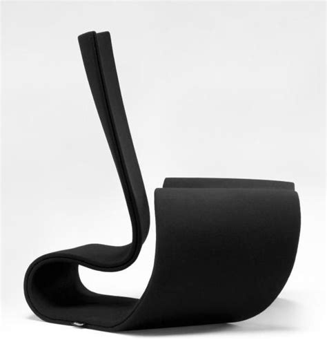 Colorful and comfortable, this lounge chair is great around a pool, on a deck, or at the beach. Schiavello, Melbourne (manufacturer) est. 1966 | Designed ...