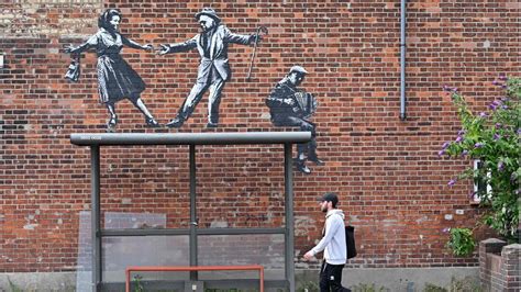 Banksy bekennt sich zu Werken an englischer Nordseeküste STERN de