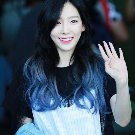Get A Two Toned Hair Colour Let Taeyeon Style File Serve You