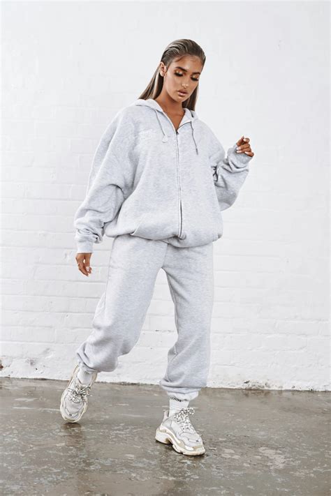 “seekers” Zip Up Gray Sweatpants Outfit Sweatpants Hoodie And Sweatpants Outfit