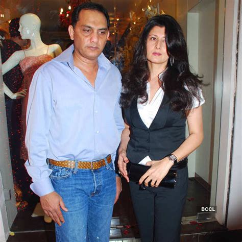 Mohammad Azharuddin Divorced His First Wife Naureen To Marry Miss India