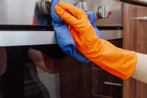 What Are The Best Tools For Cleaning Your Oven Ovenclean