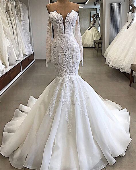 2019 Sexy White Lace Mermaid Wedding Dress Vintage Bohemian Beach Appliqued Long Sleeve Bridal