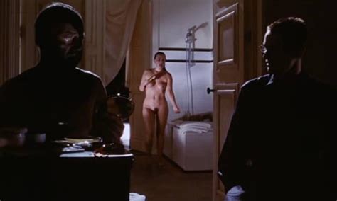 Nude Video Celebs Toni Collette Nude Polly Walker Nude Amanda Plummer Nude 8½ Women 1999