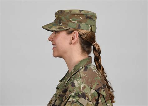 Army Authorizes Female Soldiers Ponytails In All Uniforms Article