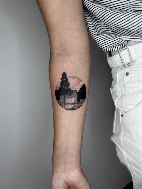 Lempire des lumières René Magritte Tatuajes geométricos Tatuajes