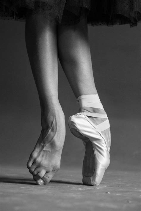 my inner landscape photo pointe shoes photography dancers feet ballet dancers