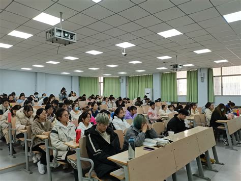 数学与统计学院“互联网＋初中数学师范生技能培训工作坊”培训活动顺利开展 商丘师范学院数学与统计学院