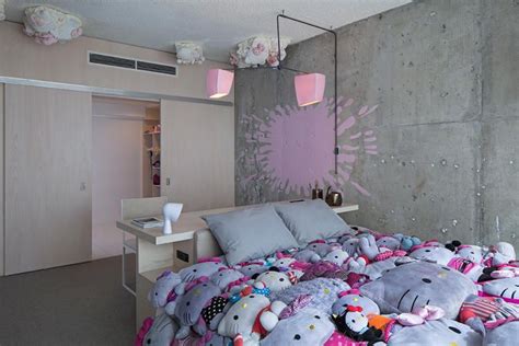 Especially every few month there will be a special promotion if you are doing online booking. Hello Kitty Has Taken Over L.A.'s Hippest Hotel, And It Is ...