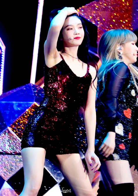 171201 Mama In Hongkong Joy Armpits Underarms Sexiest Legs Red Velvet Joy Red Velvet