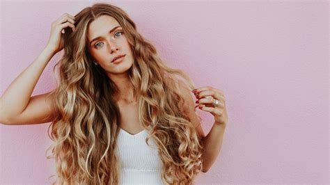 Curly Hair Styling Tips For Luscious Locks Stonegirl