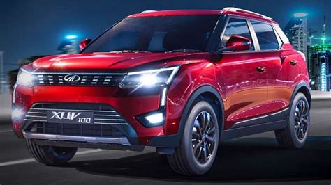 Mahindra XUV300 W2 Variant Launched At Rs 7 99 Lakh In India