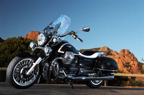 1,640 likes · 2 talking about this. Moto Guzzi California 1400 nei concessionari questo weekend
