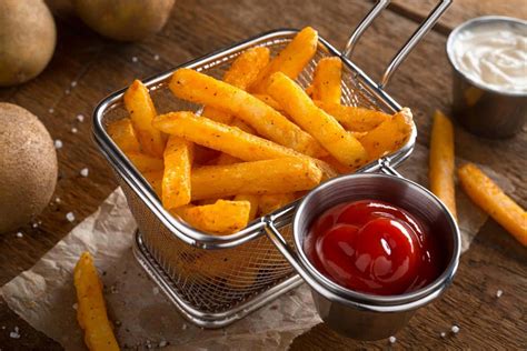 How To Make Extra Crispy French Fries And Keep Them That Way