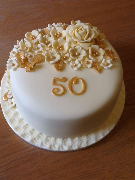 50th Wedding Anniversary Cupcake Cake 31 Unique And Different Design