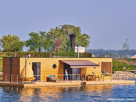 RÜckenwind Ferien Vermietung Schwimmende Ferienhäuser Hausboote Floating Houses Hausboot