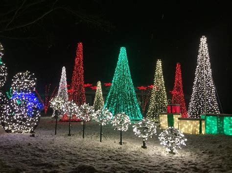 Visit The Best Christmas Light Display In Nashville At Gills
