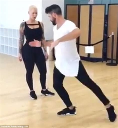 Amber Rose Shows Off Her Moves In First Rehearsal For Dancing With The Stars Daily Mail Online
