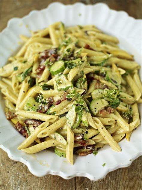 The sauce in this recipe is light, letting the flavors of the chicken and spinach shine through, and it's a meal simple enough to pull off on a busy weeknight. Courgette Carbonara | Pasta Recipes | Jamie Oliver Recipes