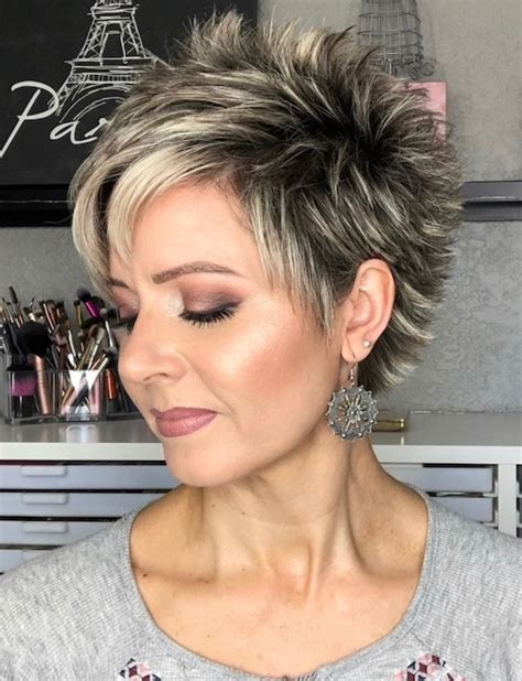 Cool Short Spiky Messy Hairstyles For Women